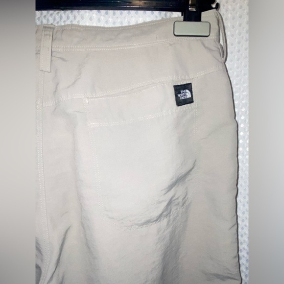 Women The North Face weatherproof sand beige hiking outdoor nylon pants size 10 - Picture 9 of 12